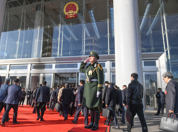 浙江省十四届人大二次会议隆重开幕